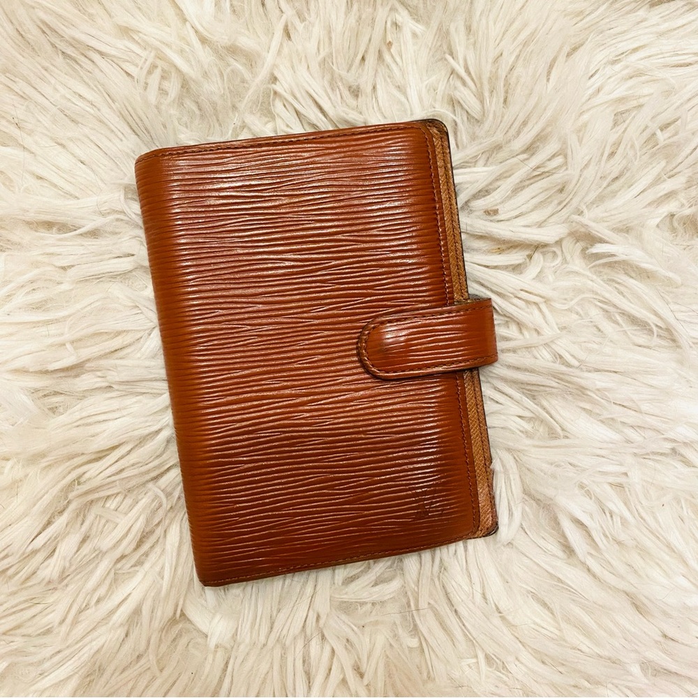 Authentic Louis Vuitton Epi Agenda